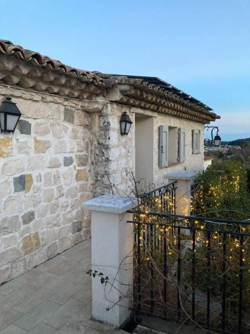 Agreable Chambre D'Hotes Avec Vue Sur Les Collines Leilighet La Colle-sur-Loup Eksteriør bilde